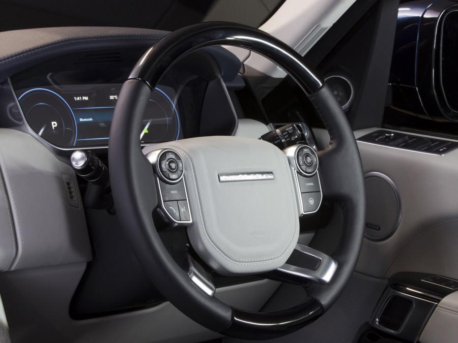  Land Rover Range Rover Vogue TDV6 2013 года  (AU) (фото 10 из 16)